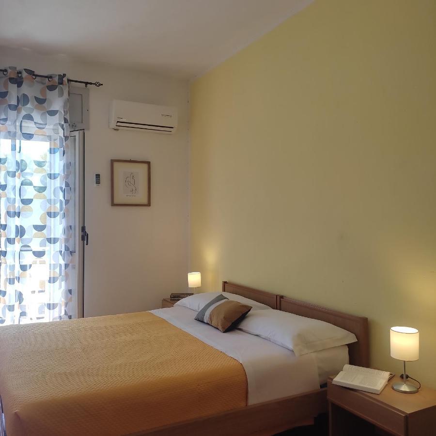 Piccolo Hotel Nuova Gestione Cala Gonone Oda fotoğraf