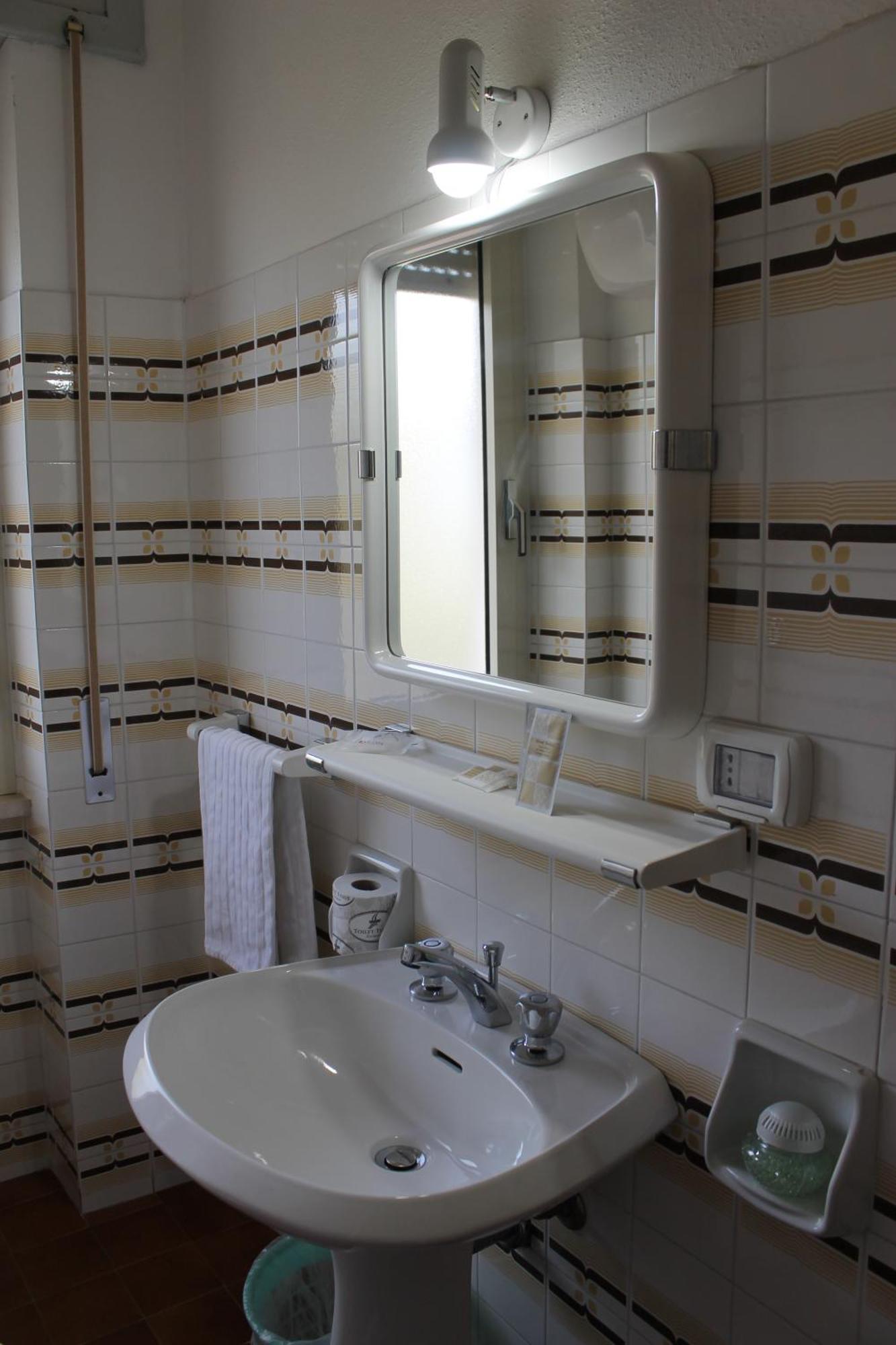 Piccolo Hotel Nuova Gestione Cala Gonone Dış mekan fotoğraf