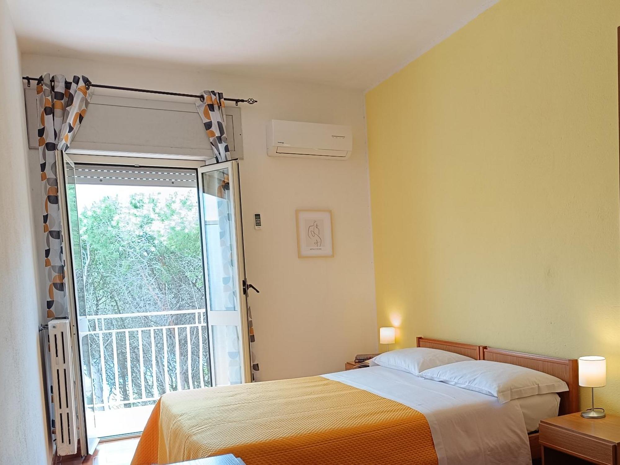 Piccolo Hotel Nuova Gestione Cala Gonone Oda fotoğraf